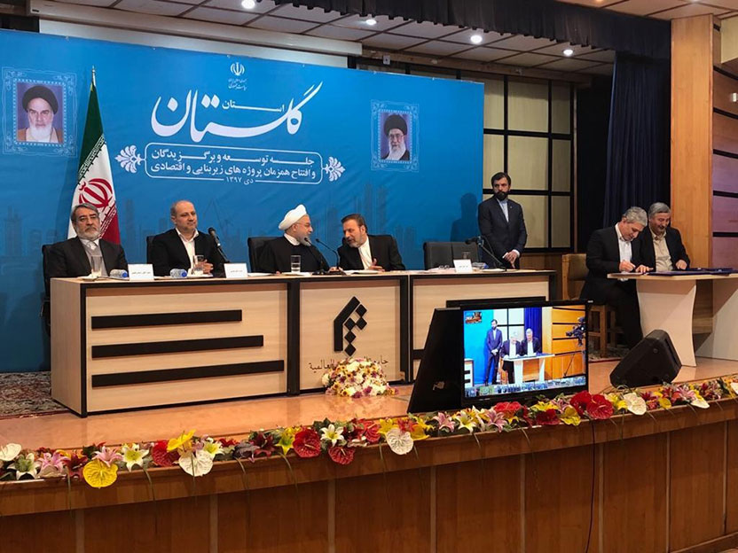 امضای تفاهمنامه همکاری بانک ملی ایران و استانداری گلستان