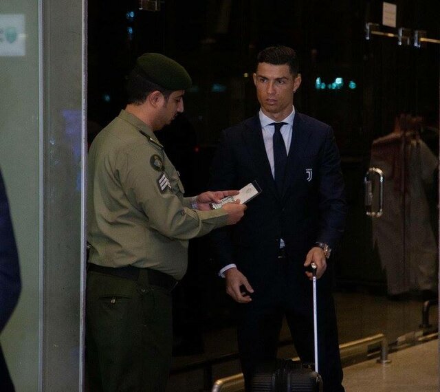 اتفاقی عجیب برای رونالدو در عربستان همه را متعجب کرد+عکس