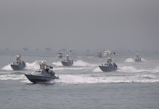 خشم ترامپ از قایق‌های تندروی ایران در خلیج فارس