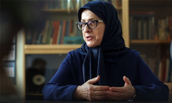 انقلاب اسلامی پاسخی به سیاست غرب‌گرایی بوده است/نوگرایان پاسخ به نیاز را نه با نفی دین بلکه از درون دین پیدا کنند