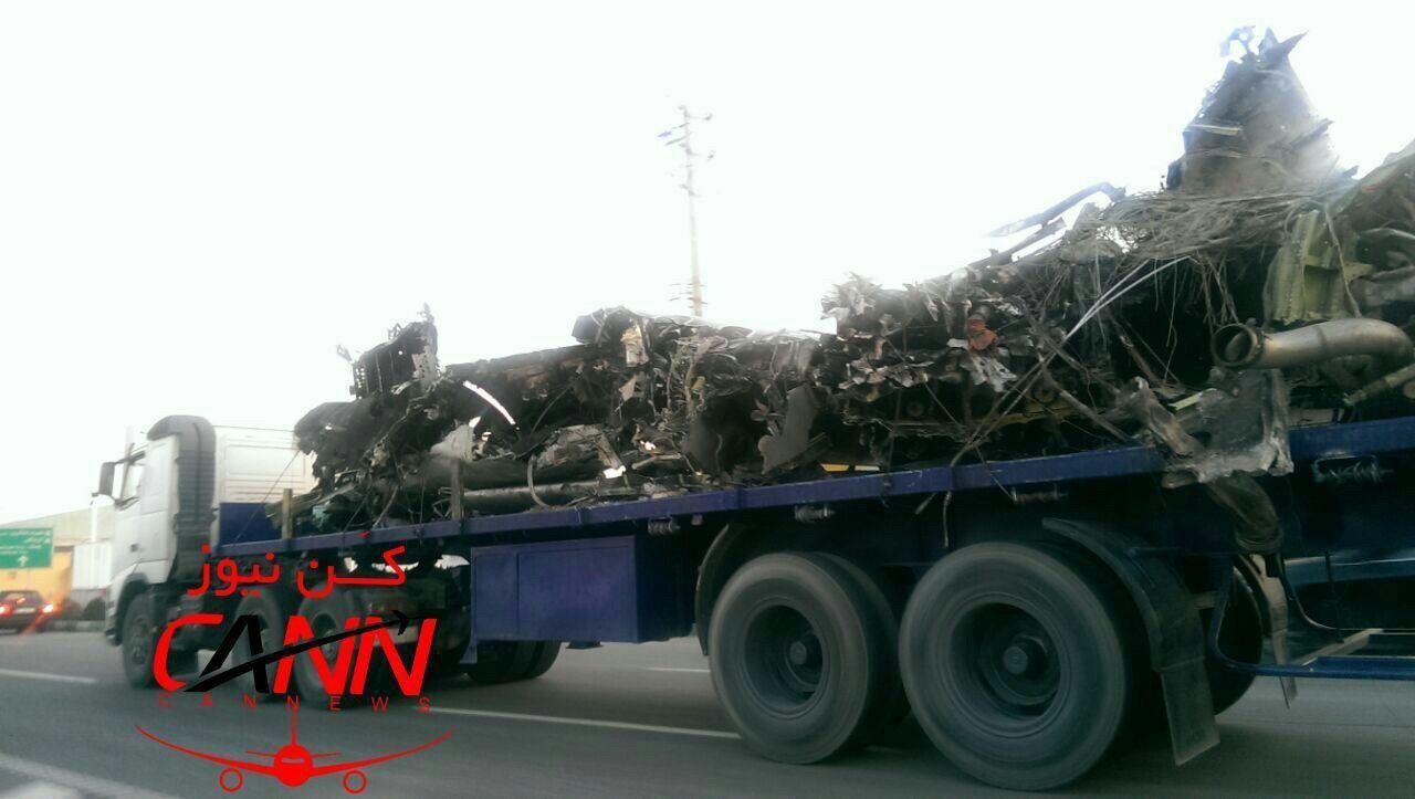 انتقال بقایاى هواپیمای بویینگ ۷۰۷ نهاجا +عکس