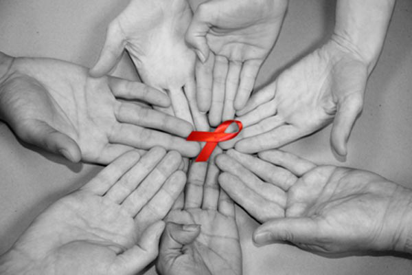 پایین آمدن سن مبتلایان به ایدز یک هشدار است