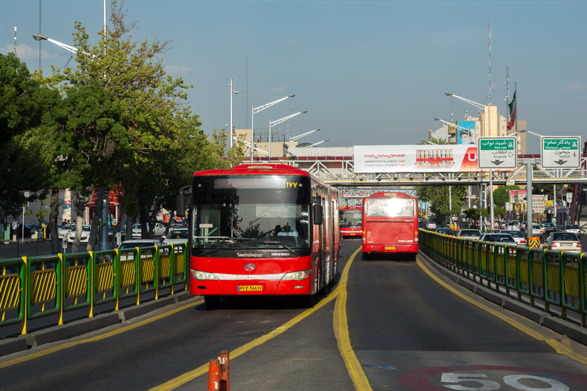 راه اندازی BRT در مسیر تهران-کرج/ لزوم حذف طرح زوج و فرد