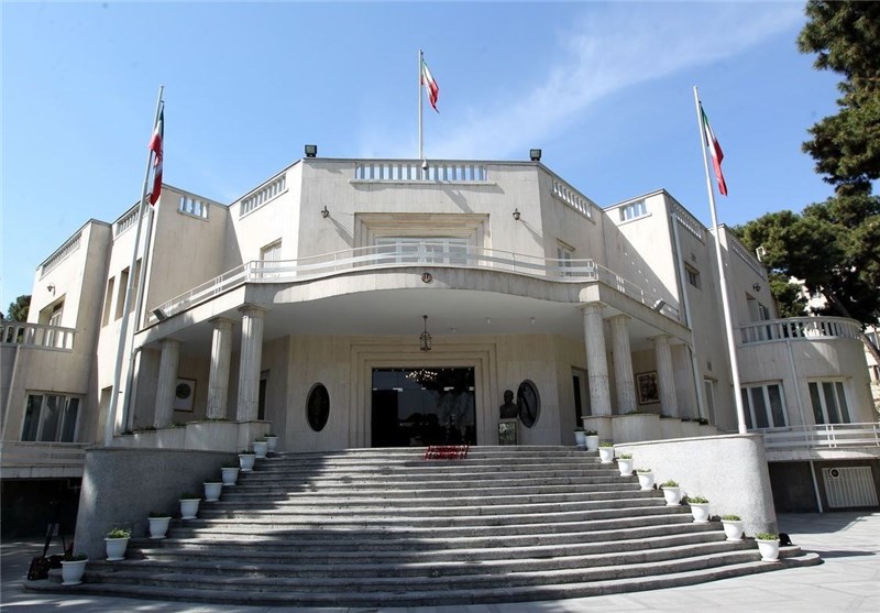 خبرنگاران دولت را ترک کردند خبرنگاران دولت را ترک کردند