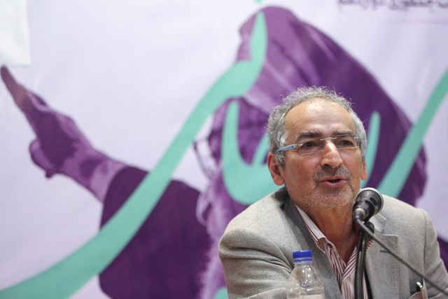 زیباکلام: باز هم روحانی را انتخاب می‌کنم