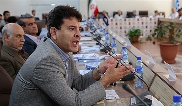 آدم عاقل برای خرید استقلال و پرسپولیس اقدام نمی‌کند