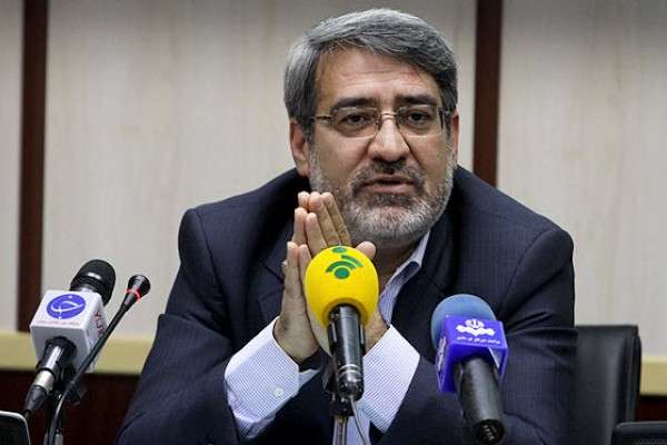 نباید به اسم شرایط سخت، مردم را در «شرایط سخت» بگذاریم نباید به اسم شرایط سخت، مردم را در «شرایط سخت» بگذاریم