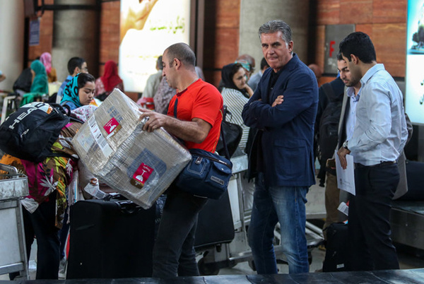 کی‌روش: با اشک‌هایی که درون قلبم وجود دارد تهران را ترک می‌کنم