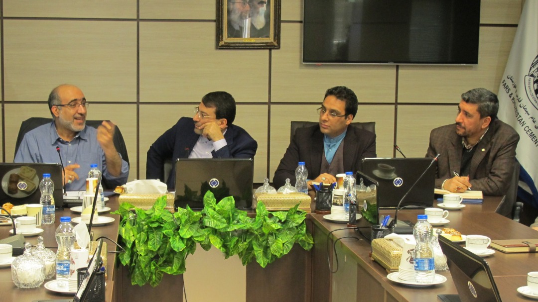 مدیرعامل شستا: در ارتباطات راهبردی به تمام وجوه «شفافیت» توجه شود