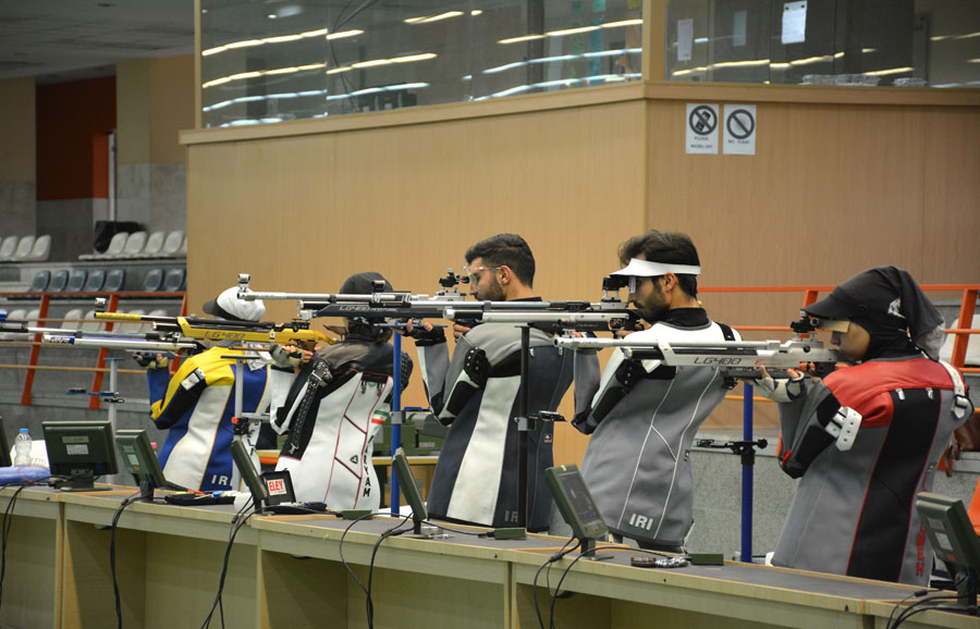 سقوط یک پله‌ای الهه احمدی در تفنگ سه وضعیت/ نهمی صداقت در تفنگ بادی جهان