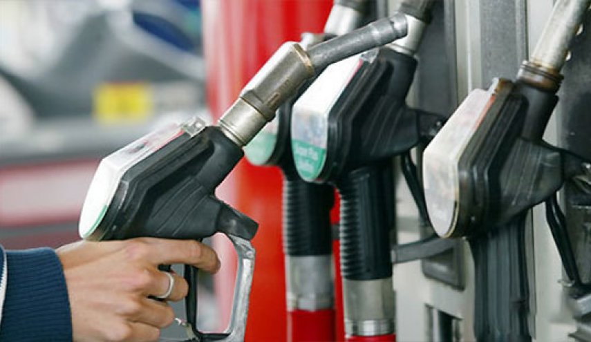 افزایش قیمت بنزین در سال آینده منتفی است