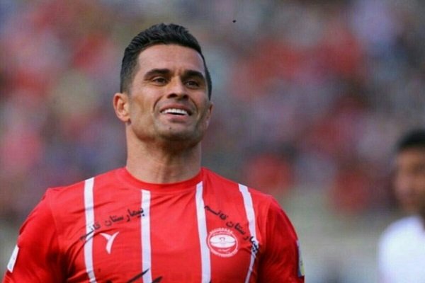 علی کریمی اینجا را مثل اروپا کرده است!