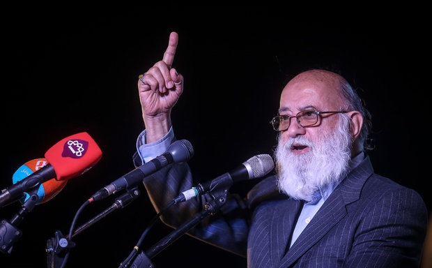 دولت به جوانان بها دهد دولت به جوانان بها دهد