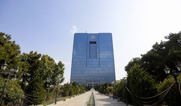 هشدار بانک مرکزی به برخی صادرکنندگان هشدار بانک مرکزی به برخی صادرکنندگان