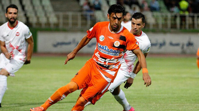 زور کریمی و دایی به هم نرسید