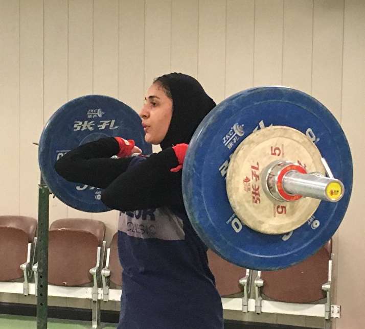تصاویری از تمرین تیم ملی وزنه‌برداری بانوان ایران