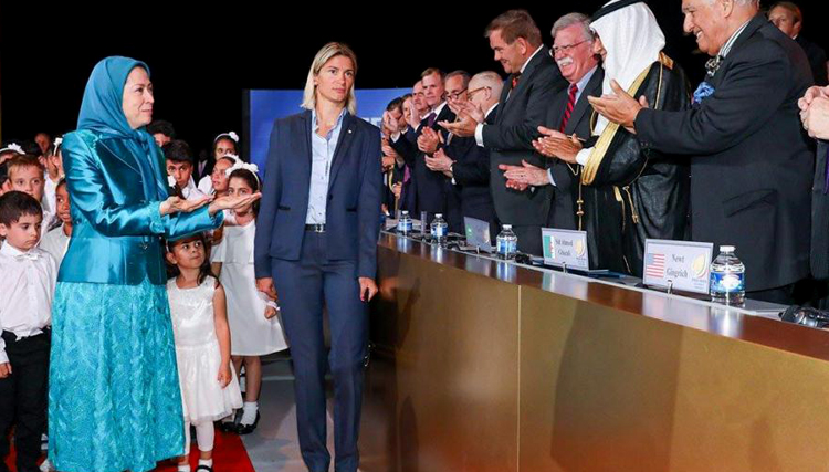 تشکیل شبکه حامیان مجاهدین خلق!/ هزینه 1 میلیون دلاری برای ایجاد حزب ضد مسلمان افراطی در اسپانیا تشکیل شبکه حامیان مجاهدین خلق!/ هزینه 1 میلیون دلاری برای ایجاد حزب ضد مسلمان افراطی در اسپانیا