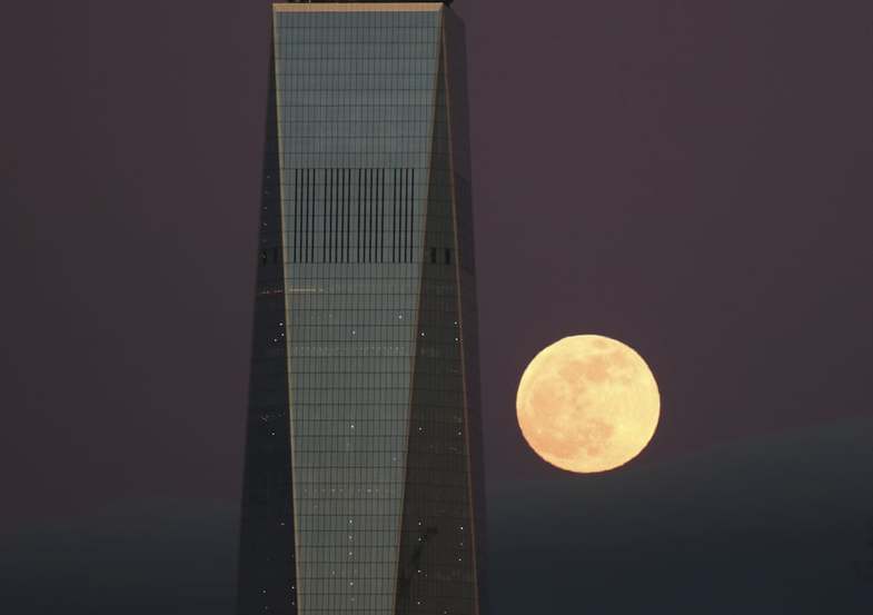 اولین ماه گرفتگی سال ۲۰۱۹ از نگاه عکاسان +عکس