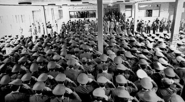 واکنش فعالان فضای مجازی به دیدار فرماندهان نظامی با علم الهدی