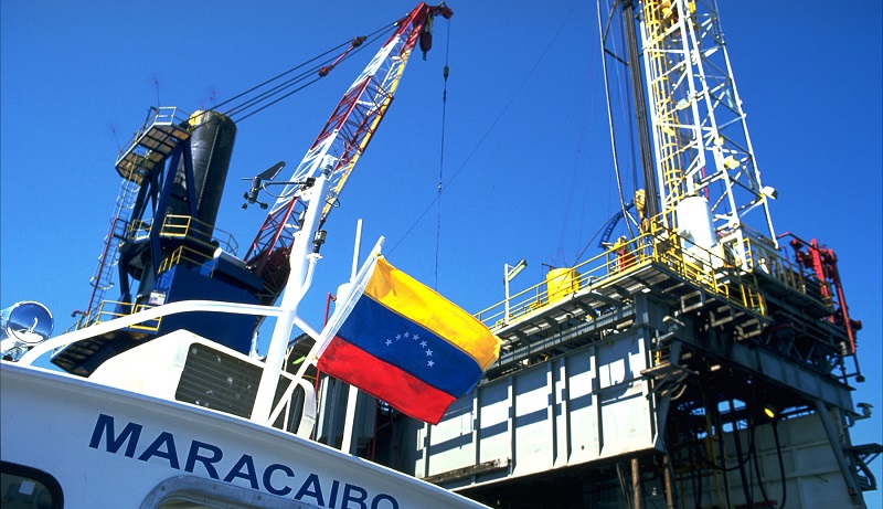ونزوئلا حساب‌های نفتی خود را به روسیه انتقال داد