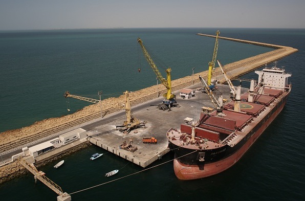 علت علاقه عمانی‌ها به بندر چابهار چیست؟/ حضور عمانی‌ها در چابهار فرصت یا تهدید؟