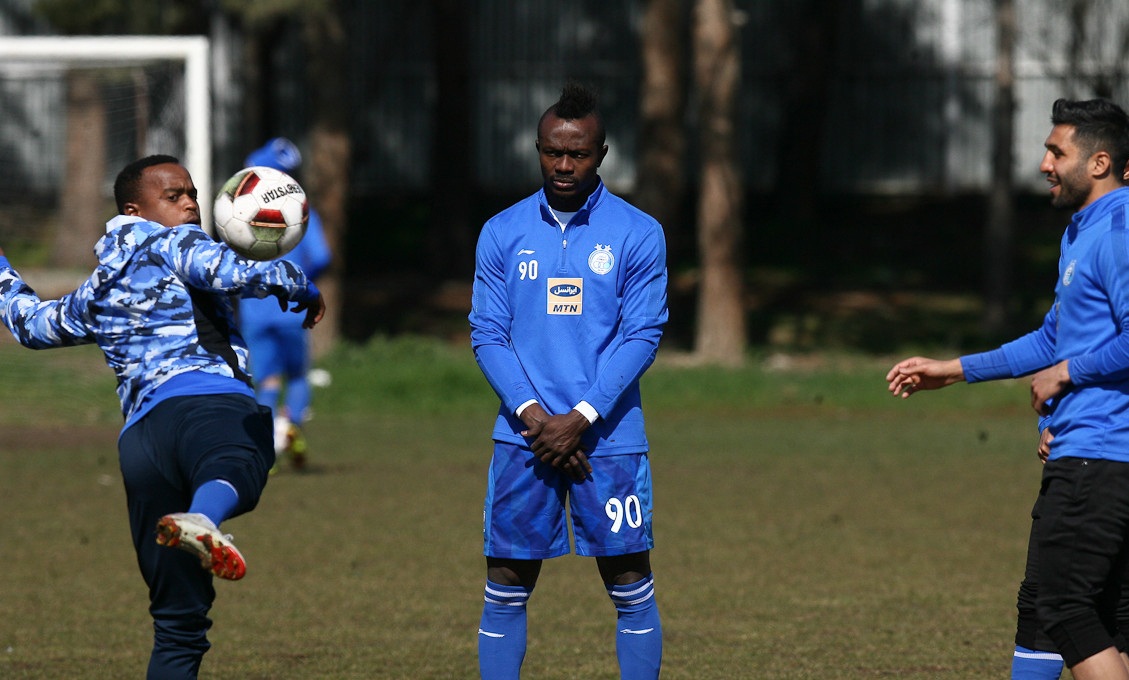 منشا: در پرسپولیس امکانات بهتر بود