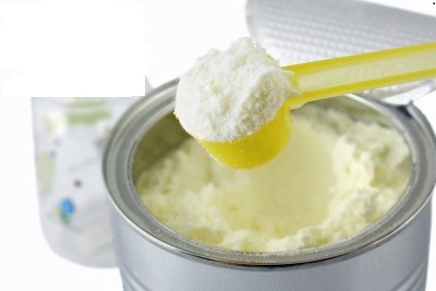 ۱۰ هزارتن شیرخشک در کشور دپو شده است