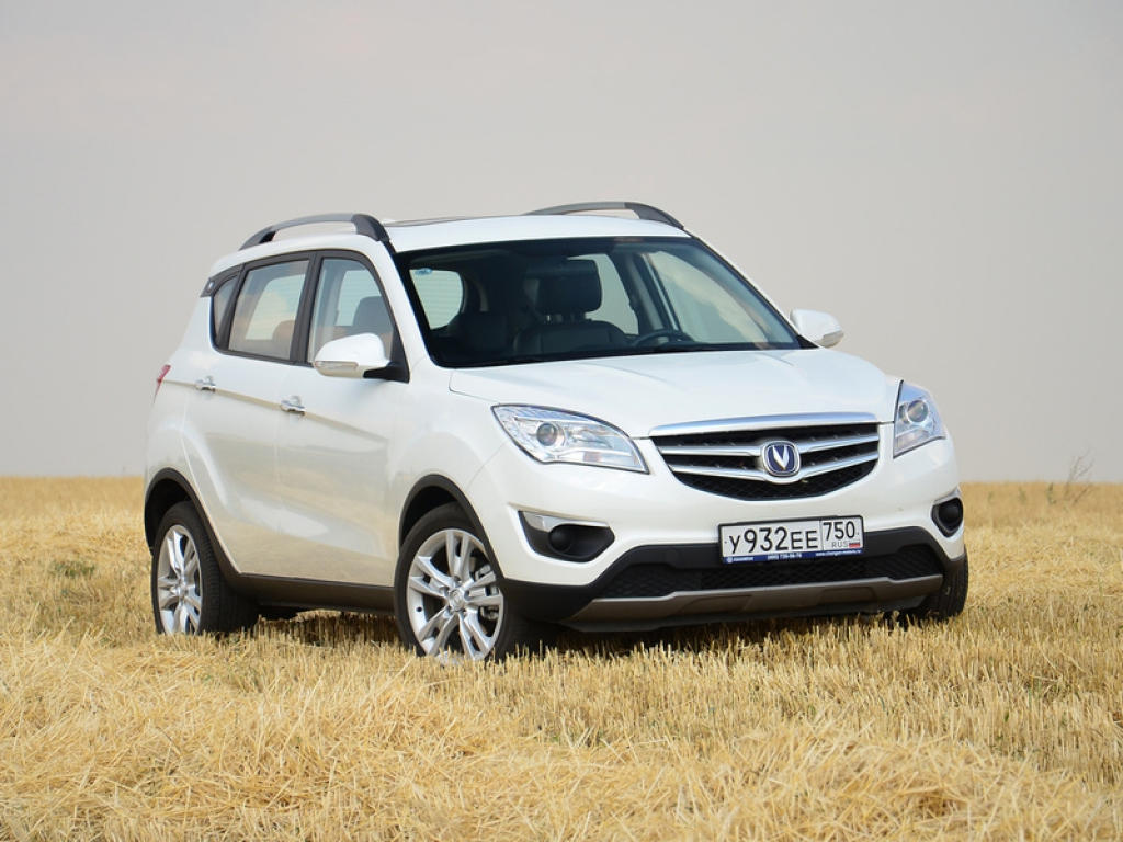 تاثیر فروش فوری و عرضه محصولات خودروسازان به بازار خودرو