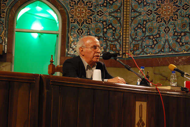 ناصر میناچی