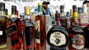 ورود ۲ هزار کانتینر مشروبات الکلی قاچاق از طریق گمرک به کشور