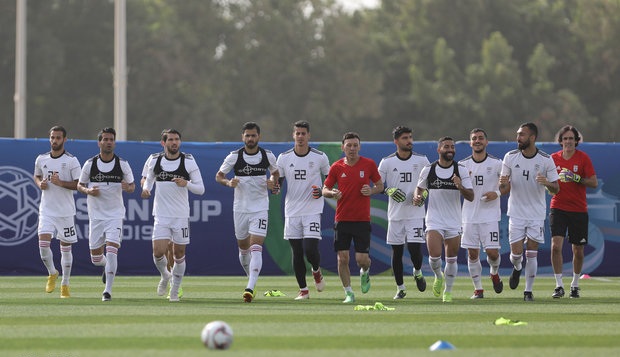 پرواز تیم‌ملی فوتبال ایران به سمت ایران در غیاب چند بازیکن