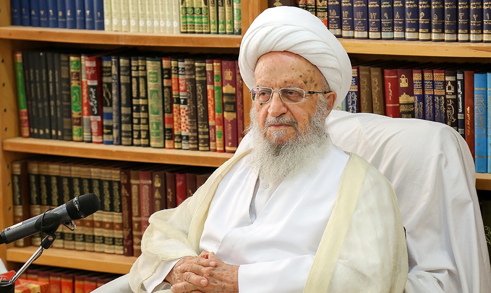 مردم سفر به خارج در نوروز را کاهش دهند/ این سفر&zwnj;ها هزینه و مخارج زیادی دربردارد؛ کشور به این دلار&zwnj;ها نیاز دارد