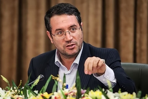 یقیناً قیمت خودرو پایین میآید/با افزایش واردات گوشت، قیمت ها کنترل میشود یقیناً قیمت خودرو پایین میآید/با افزایش واردات گوشت، قیمت ها کنترل میشود