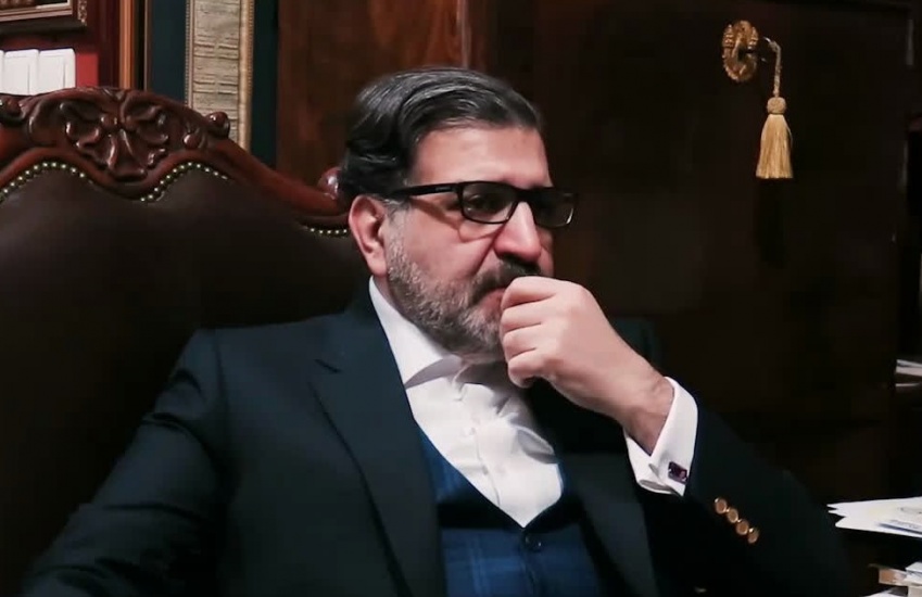 در جلسه با قاسم&zwnj;سلیمانی و محمد جواد ظریف درباره استعفای ناگهانیش چه گذشت؟