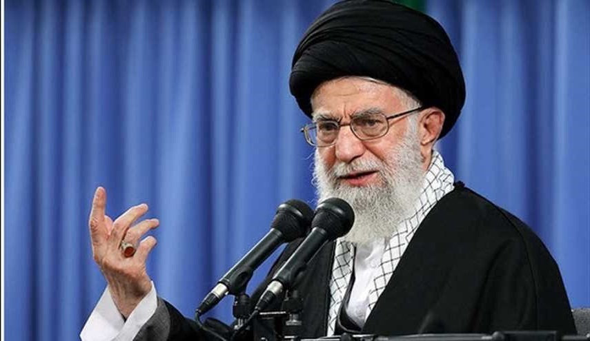 رهبری: اقتصاد کشور را به بسته اروپایی موکول نکنید رهبری: اقتصاد کشور را به بسته اروپایی موکول نکنید
