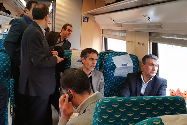 راه آهن قزوین-رشت؛ حلقه مفقوده کوریدور شمال-جنوب چهارشنبه افتتاح خواهد شد راه آهن قزوین-رشت؛ حلقه مفقوده کوریدور شمال-جنوب چهارشنبه افتتاح خواهد شد