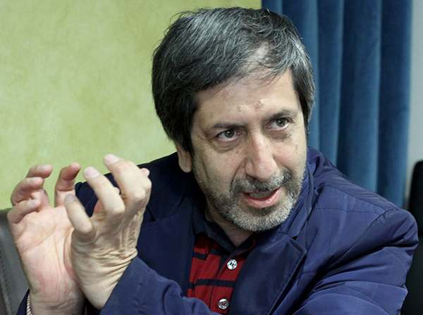 ‏تندور‌هایی که با جمهوریت مشکل دارند، خودشان را مهیای بازگشت به قدرت کرده‌اند/ با بی‌توجهی احتمالی مردم به ‏صندوق‌های رای، به هیچ هدفی نمی‌رسیم