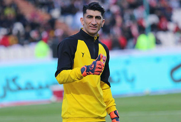 بیرانوند تا پول‌مان را ندهد از بازی کردن محروم است!