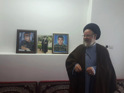 امنيت شيعيان ايران و جهان مرهون خون شهداي مدافع حرم است امنيت شيعيان ايران و جهان مرهون خون شهداي مدافع حرم است