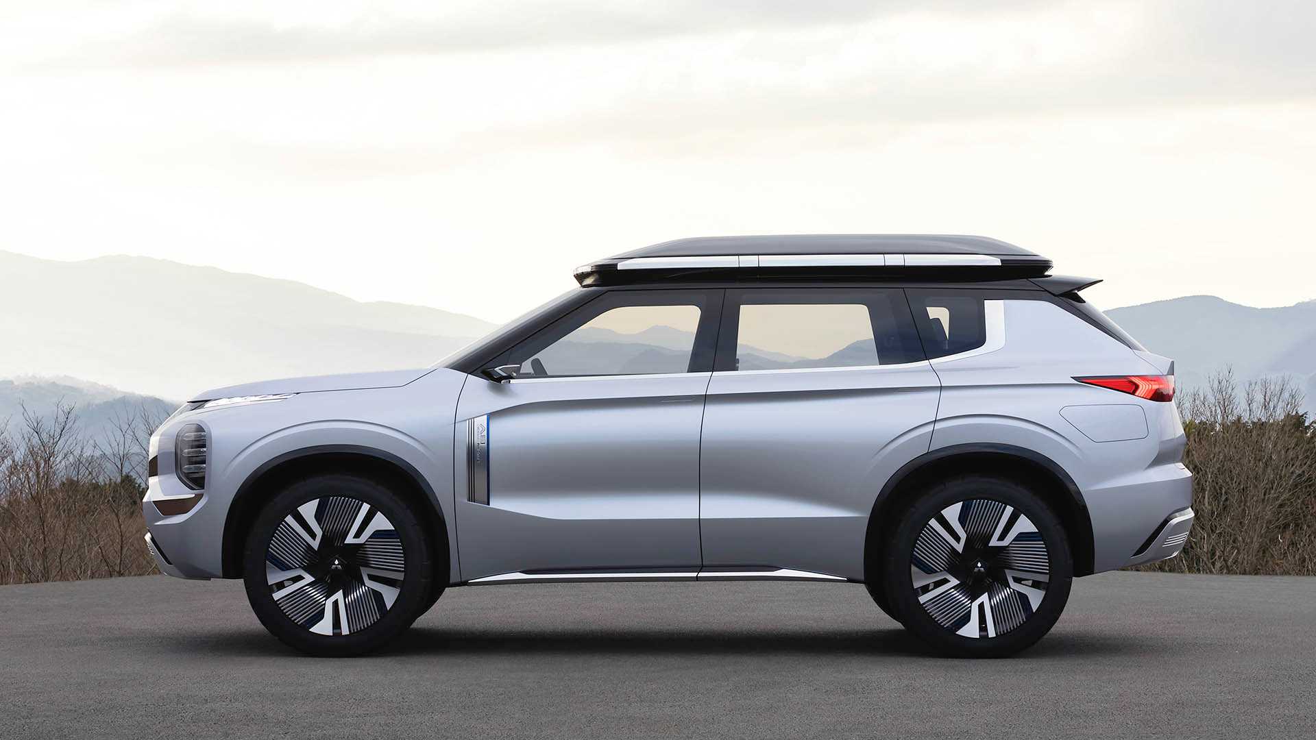 نمایش انگلبرگ میتسوبیشی در ژنو +تصاویر نمایش انگلبرگ میتسوبیشی در ژنو +تصاویر