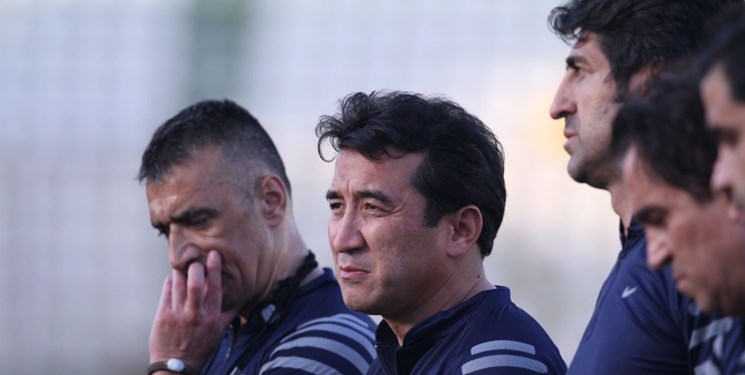 واکنش جالب خداداد عزیزی به ادعای طلسم شدنش واکنش جالب خداداد عزیزی به ادعای طلسم شدنش