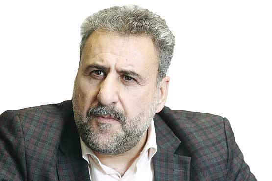 برخلاف ادعای آمریکایی‌ها، ایران مقابل تحریم‌ها ایستاده است