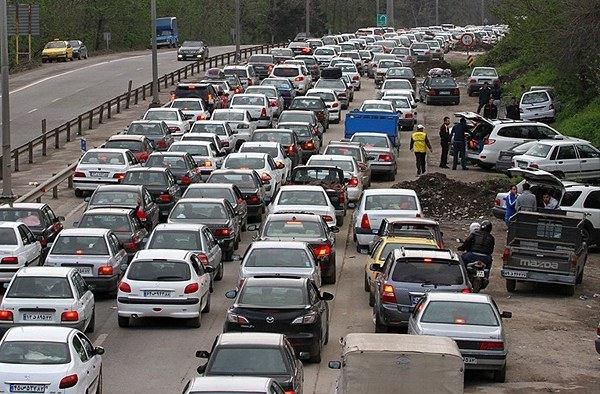 ترافیک سنگین در جاده‌های تهران-کرج و تهران-قم