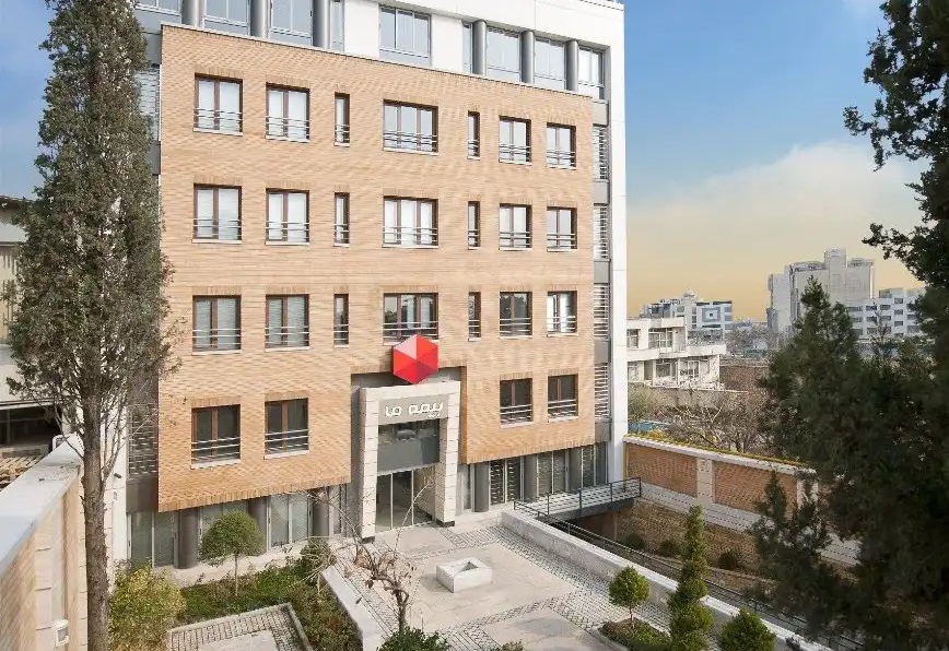 سرقت از بیمه ما/ شرکت بیمه‌ای بانک ملت بر مدار حاشیه می‌چرخد!