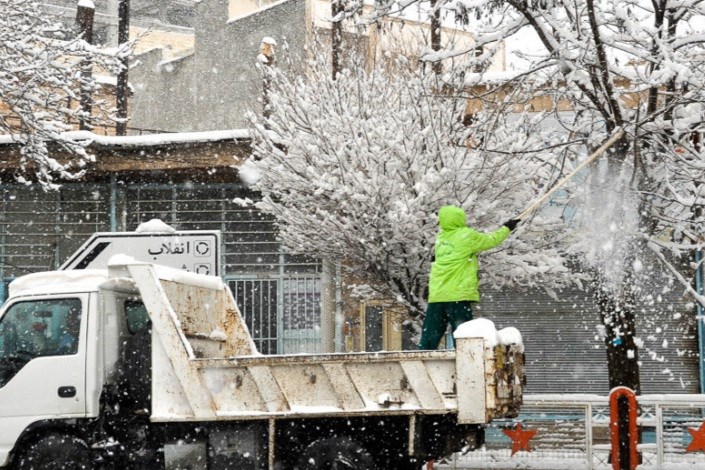 لزوم واگذاری برخی مسئولیت‌ها به شهروندان برای کاهش هزینه‌های شهرداری