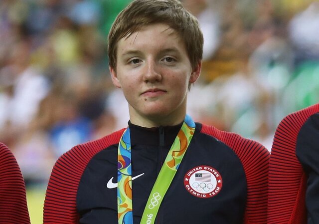 قهرمان دوچرخه&zwnj;سواری دختران جهان خودش را کشت!