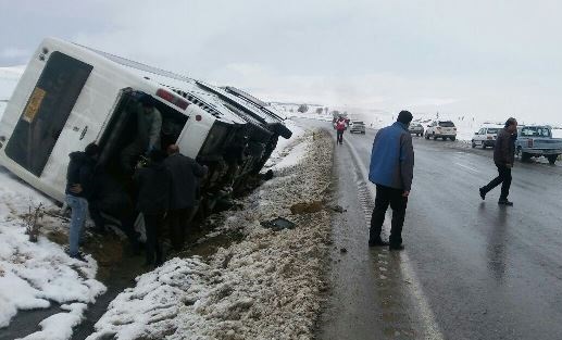 واژگونی اتوبوس راهیان نور در ملایر