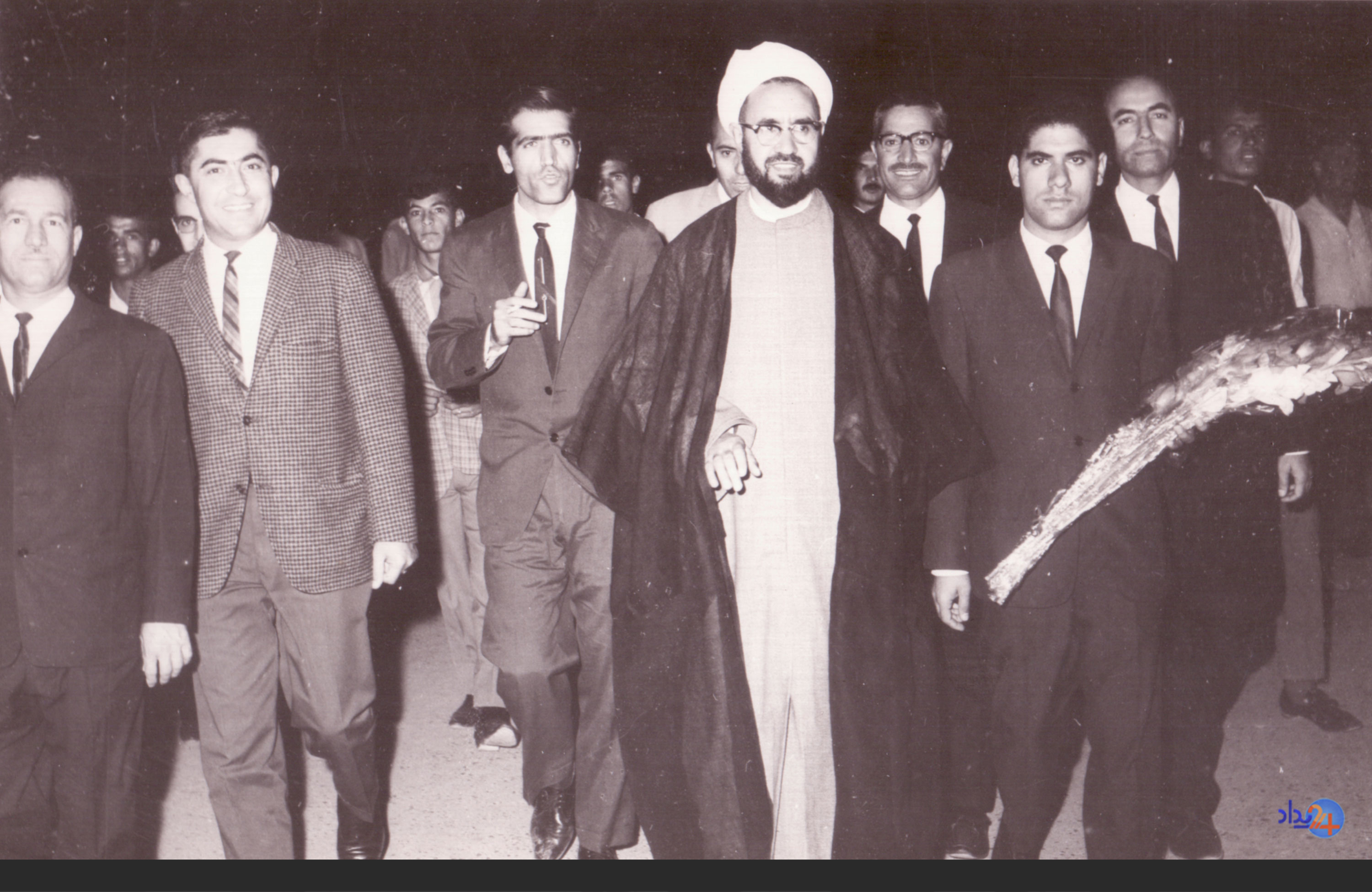 چهره ها / مرتضی مطهری