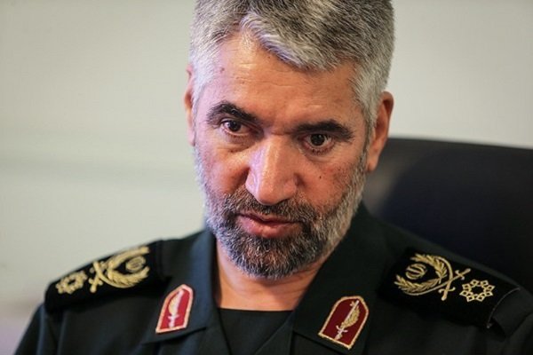 فشارهای اقتصادی حربه دشمن برای به چالش کشیدن نظام است