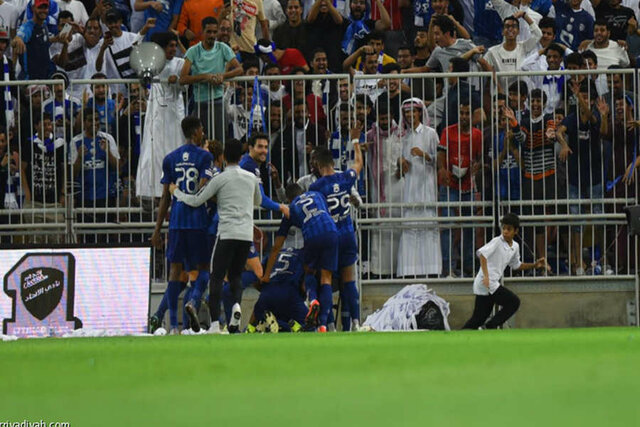 شادی گل عجیب گومز باعث وحشت یک کودک شد! +تصاویر